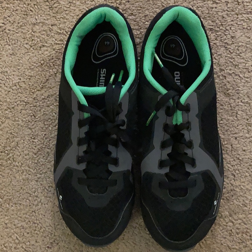 SHIMANO BICYLE SHOES